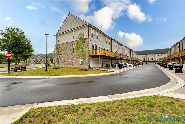9943 Albright Knot Way, Glen Allen, VA 23059
