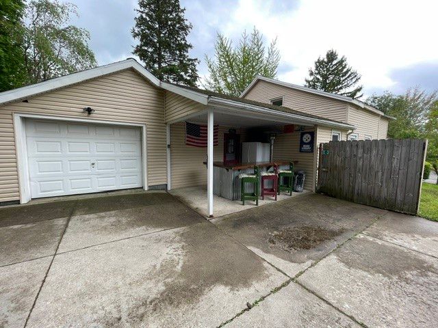 3001 OLD FRENCH Road, Erie, PA 16504
