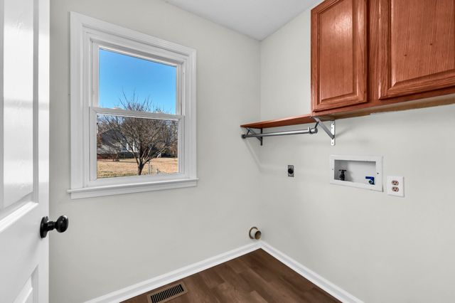 418 Martin Rd, Clarksville, TN 37042