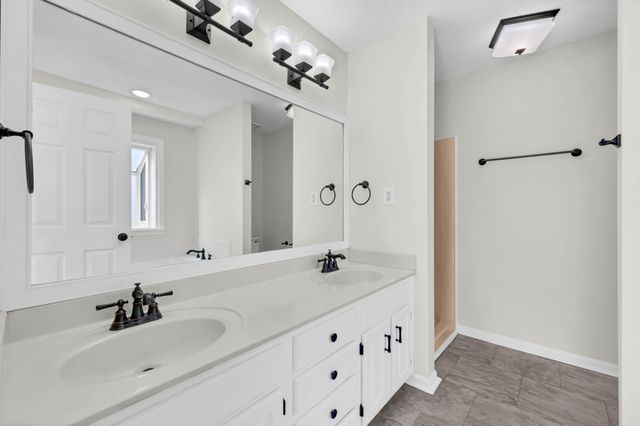 418 Martin Rd, Clarksville, TN 37042