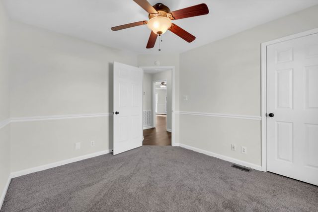 418 Martin Rd, Clarksville, TN 37042