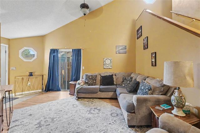 4013 Overland Drive, Lawrence, KS 66049
