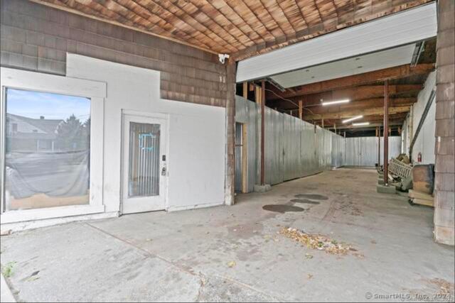 485 East Main Street, Norwich, CT 06360