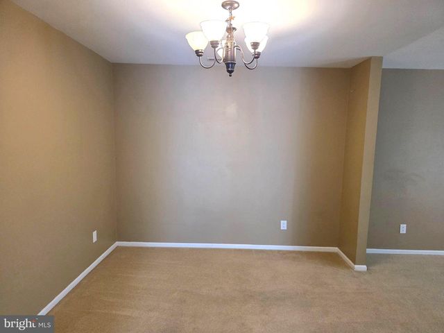 2608 STOKES RD, Mount Laurel, NJ 08054