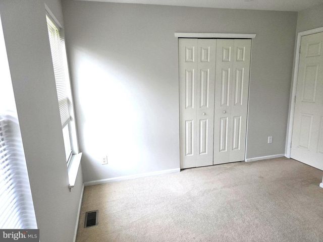 2608 STOKES RD, Mount Laurel, NJ 08054