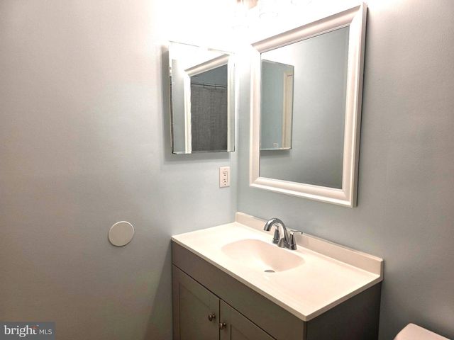 2608 STOKES RD, Mount Laurel, NJ 08054