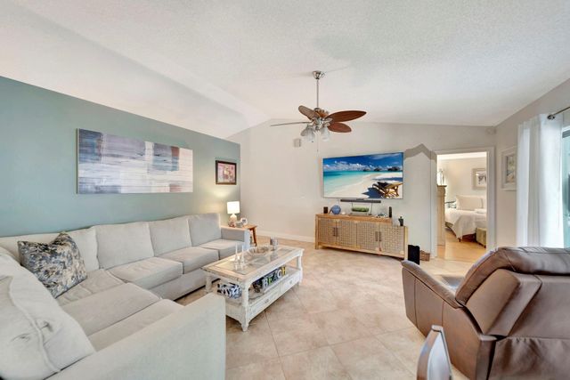 1448 NW 112th Way, Coral Springs, FL 33071