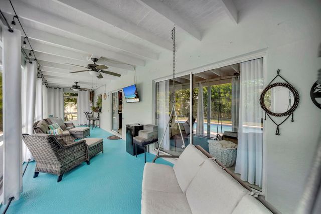 1448 NW 112th Way, Coral Springs, FL 33071