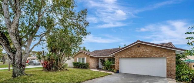 1448 NW 112th Way, Coral Springs, FL 33071