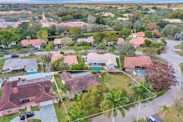 1448 NW 112th Way, Coral Springs, FL 33071