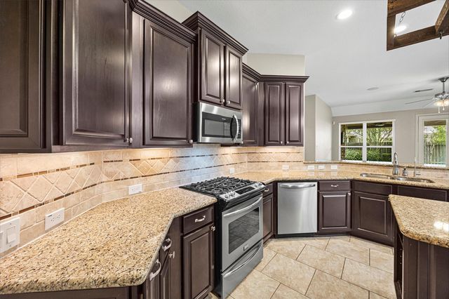 24419 Split Rock Falls, Tomball, TX 77375