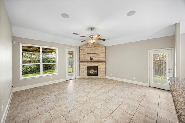 24419 Split Rock Falls, Tomball, TX 77375