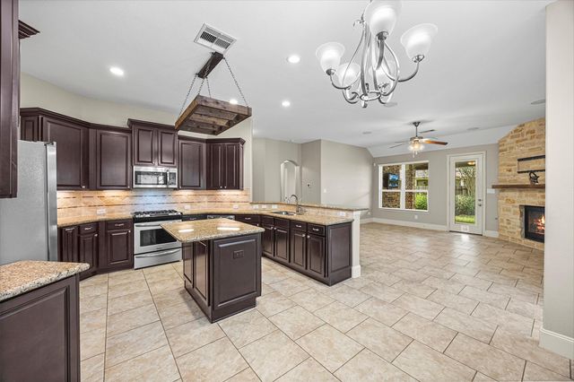 24419 Split Rock Falls, Tomball, TX 77375