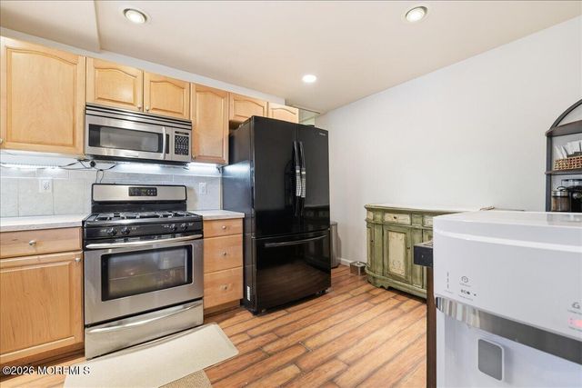 477 Mantoloking Road, Brick, NJ 08723