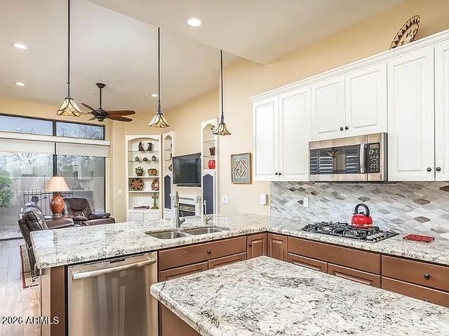 8331 E CACTUS WREN Road, Scottsdale, AZ 85250