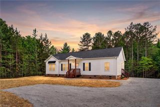 2591 Hopewell Friends Road, Asheboro, NC 27205