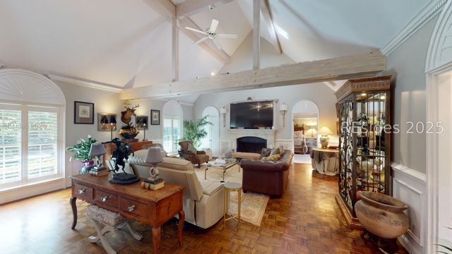 22 Sovereign Dr, Hilton Head Island, SC 29928