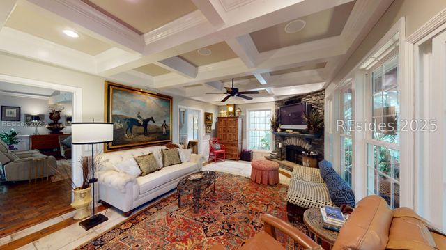 22 Sovereign Dr, Hilton Head Island, SC 29928