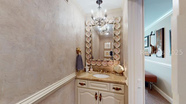 22 Sovereign Dr, Hilton Head Island, SC 29928