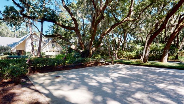 22 Sovereign Dr, Hilton Head Island, SC 29928
