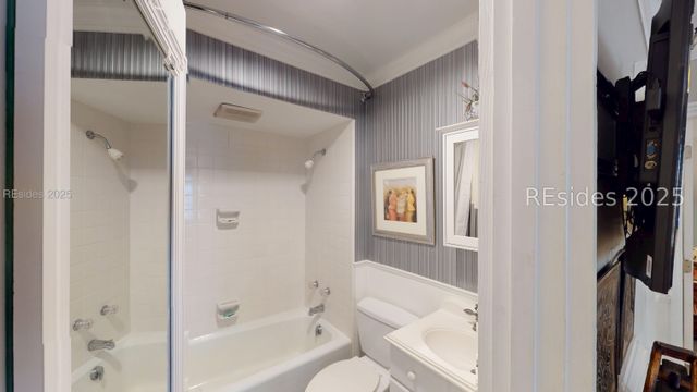 22 Sovereign Dr, Hilton Head Island, SC 29928