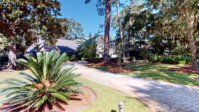 22 Sovereign Dr, Hilton Head Island, SC 29928
