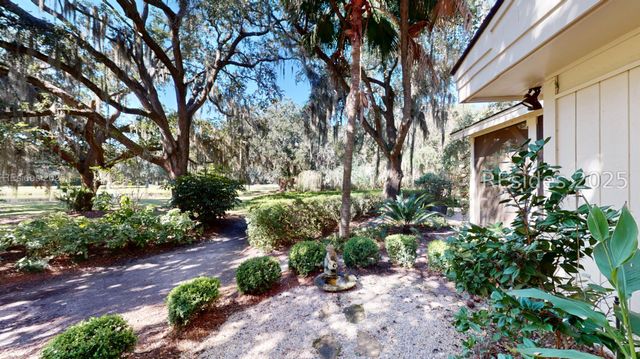 22 Sovereign Dr, Hilton Head Island, SC 29928