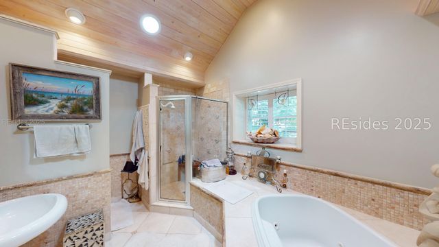 22 Sovereign Dr, Hilton Head Island, SC 29928