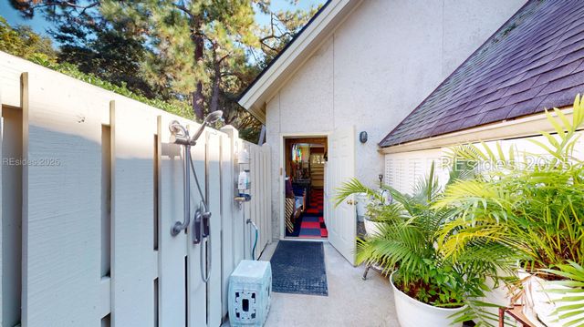 22 Sovereign Dr, Hilton Head Island, SC 29928