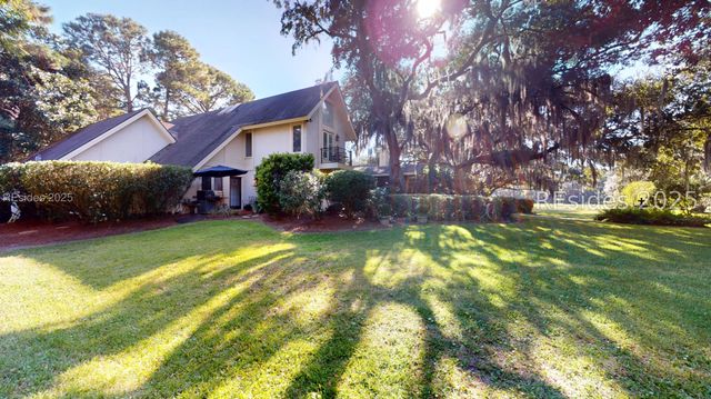 22 Sovereign Dr, Hilton Head Island, SC 29928