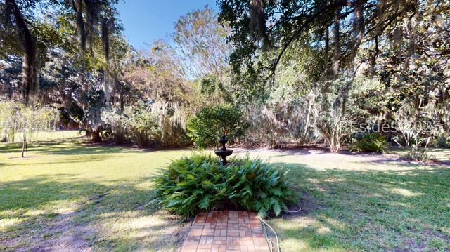 22 Sovereign Dr, Hilton Head Island, SC 29928