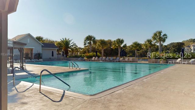 22 Sovereign Dr, Hilton Head Island, SC 29928