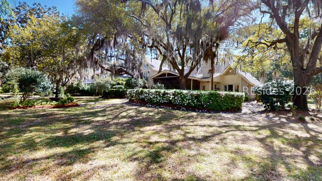 22 Sovereign Dr, Hilton Head Island, SC 29928
