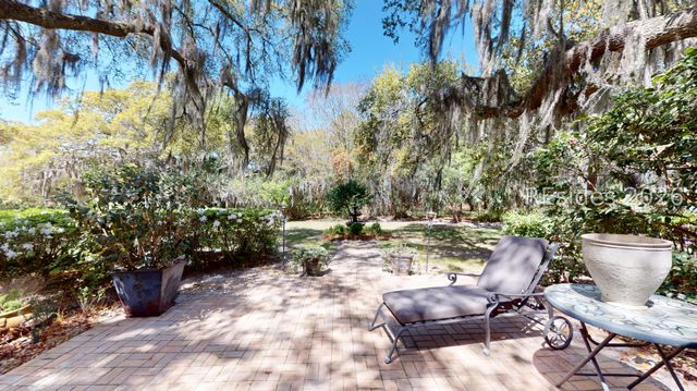 22 Sovereign Dr, Hilton Head Island, SC 29928