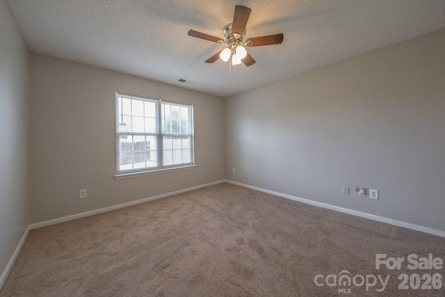 3003 Fairglen Road, Charlotte, NC 28269