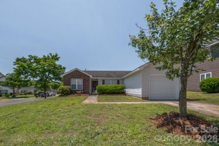 3003 Fairglen Road, Charlotte, NC 28269