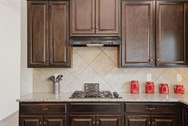 641 Branch Line Road, Yukon, OK 73099