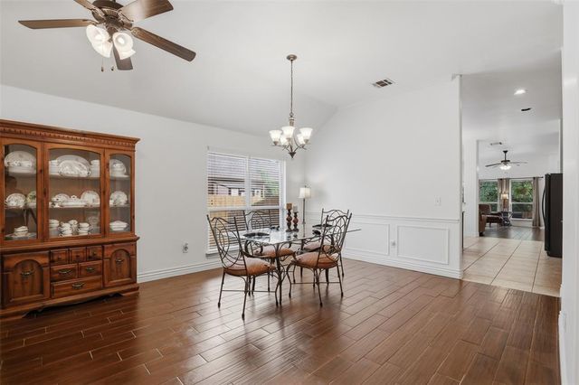 641 Branch Line Road, Yukon, OK 73099