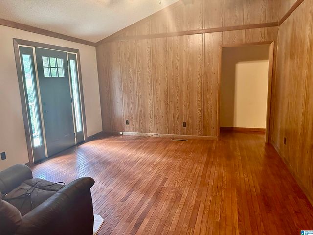 1070 MOUNTAIN LAKE ROAD, Warrior, AL 35180
