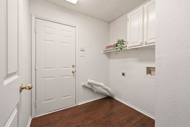 6916 Indiana Avenue, Fort Worth, TX 76137