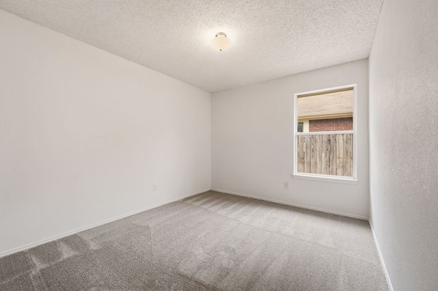 6916 Indiana Avenue, Fort Worth, TX 76137