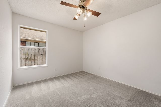 6916 Indiana Avenue, Fort Worth, TX 76137