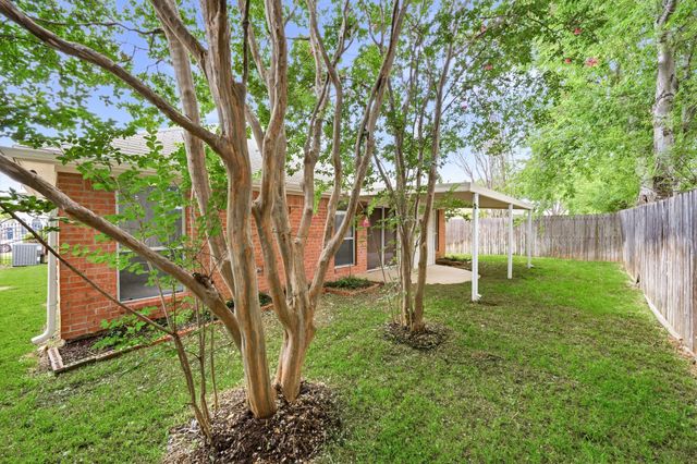 6916 Indiana Avenue, Fort Worth, TX 76137