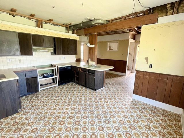 906 20th STREET, Two Rivers, WI 54241