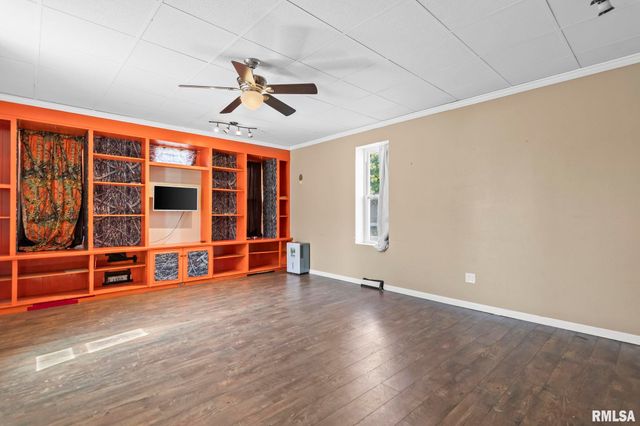 240 N WASHINGTON Street, Taylorville, IL 62568