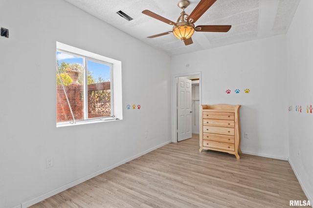 240 N WASHINGTON Street, Taylorville, IL 62568