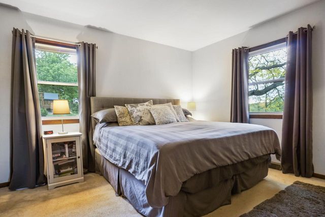 S56W23550 Maplewood TERRACE, Waukesha, WI 53189
