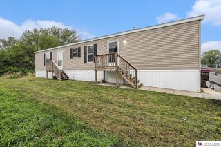 205 W Treehaven Drive, Lincoln, NE 68521