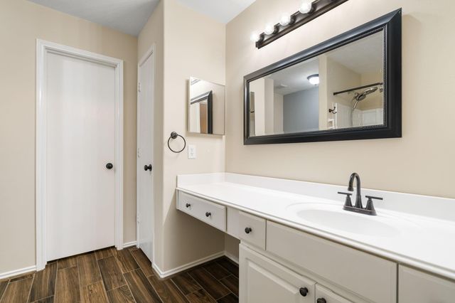 26 S Vesper Bend Circle, The Woodlands, TX 77382