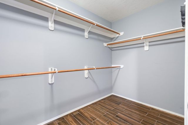 26 S Vesper Bend Circle, The Woodlands, TX 77382